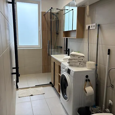Sky Lux Apartmán *